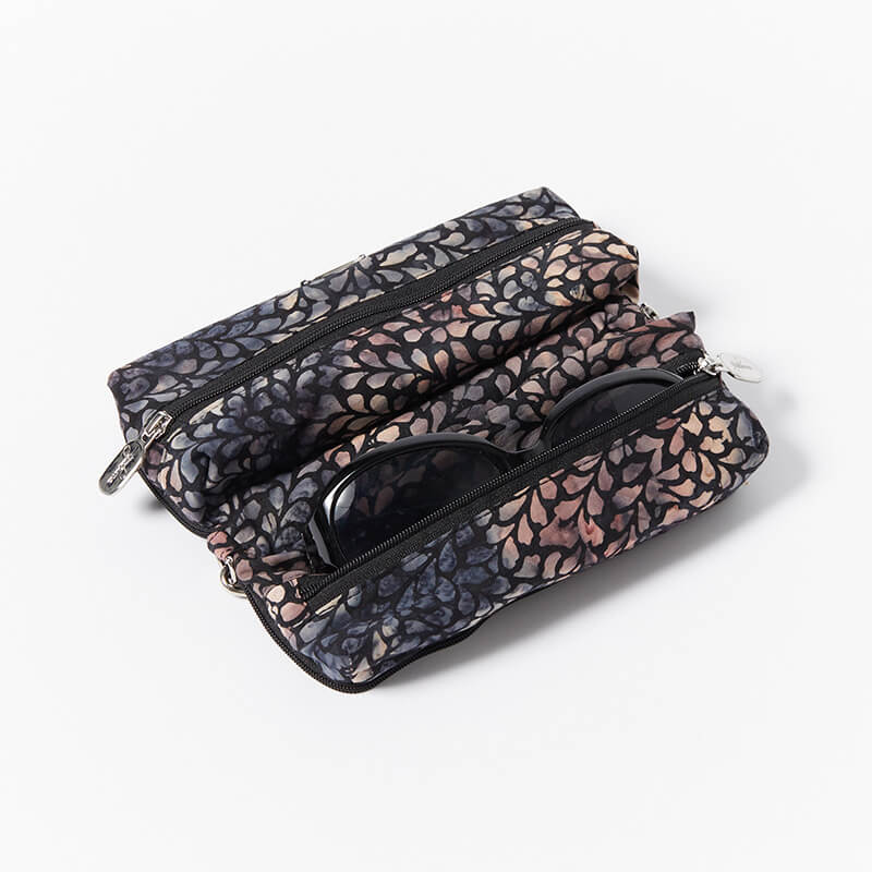 Multi-Purpose-Pouch-Twilight-Blush-With-Glasses