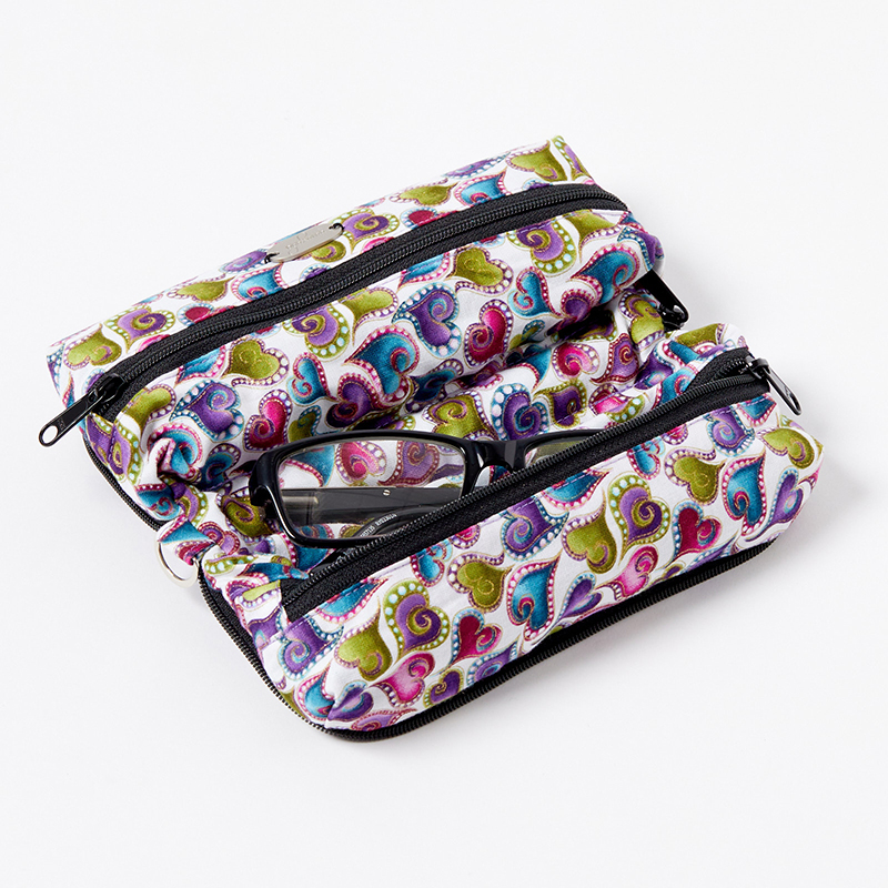 Multi-Purpose-Pouch-Funky-Heart-White-With-Glasses